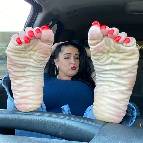 bbw foot worship Search